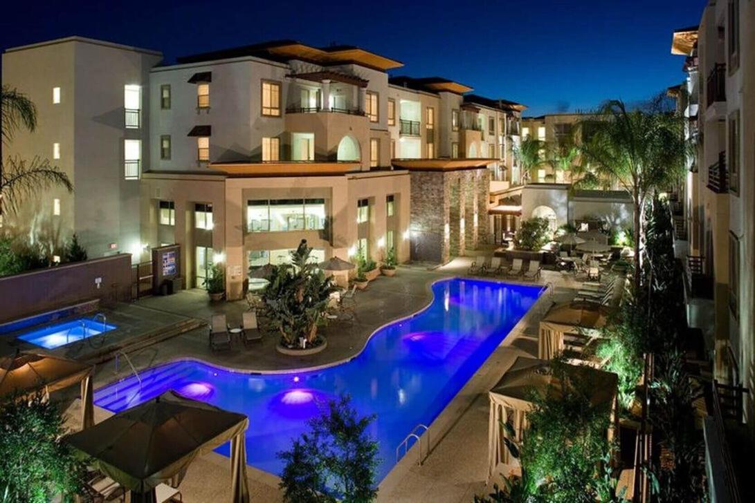 Woodland Hills Luxury Apt 2 Bed Ca 로스앤젤레스 외부 사진